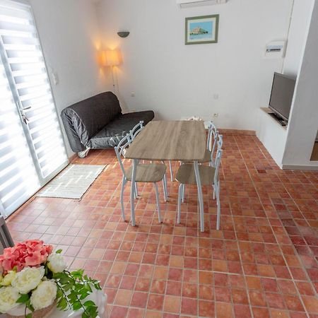 Joli Studio 36M2 Tout Confort Chateauneuf-de-Gadagne Exterior photo
